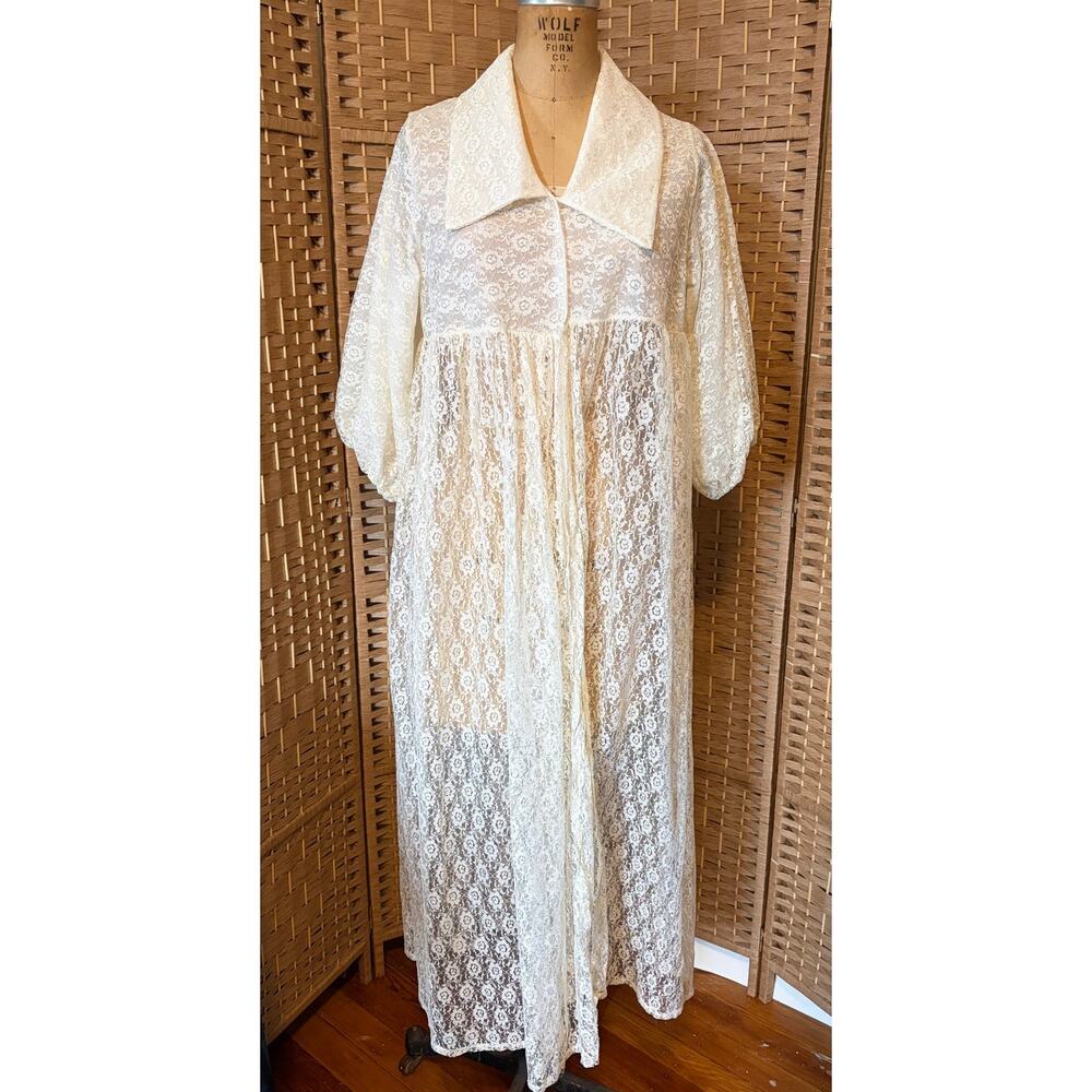 VTG GMC Lace Peignoir Robe White Medium